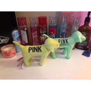 2 pink dogs